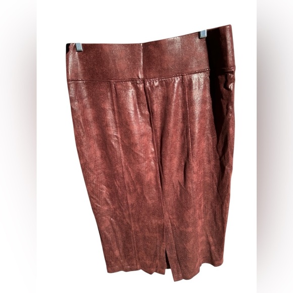 Seven7 classy suede brown midi pencil skirt - Picture 3 of 4